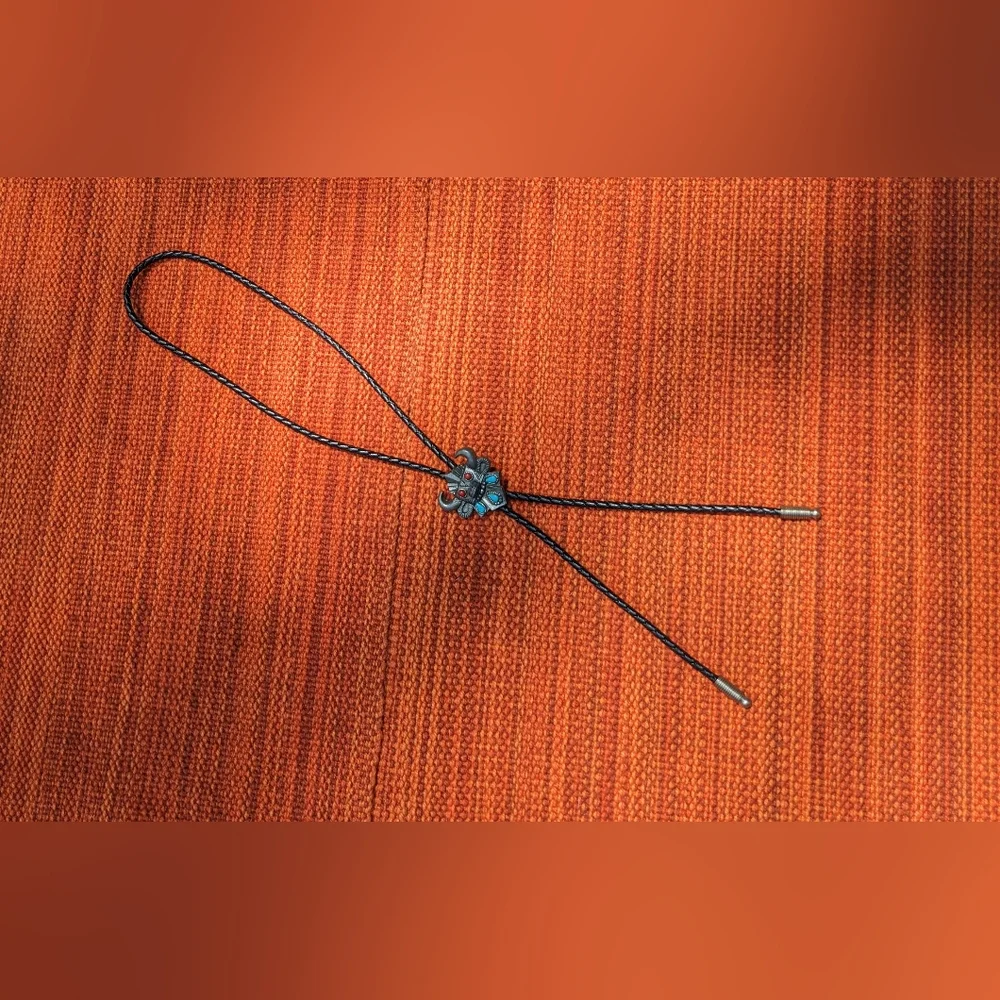 Vintage Metal Bolo Tie//Bull//Red+Turquoise like stones - Picture 6 of 8